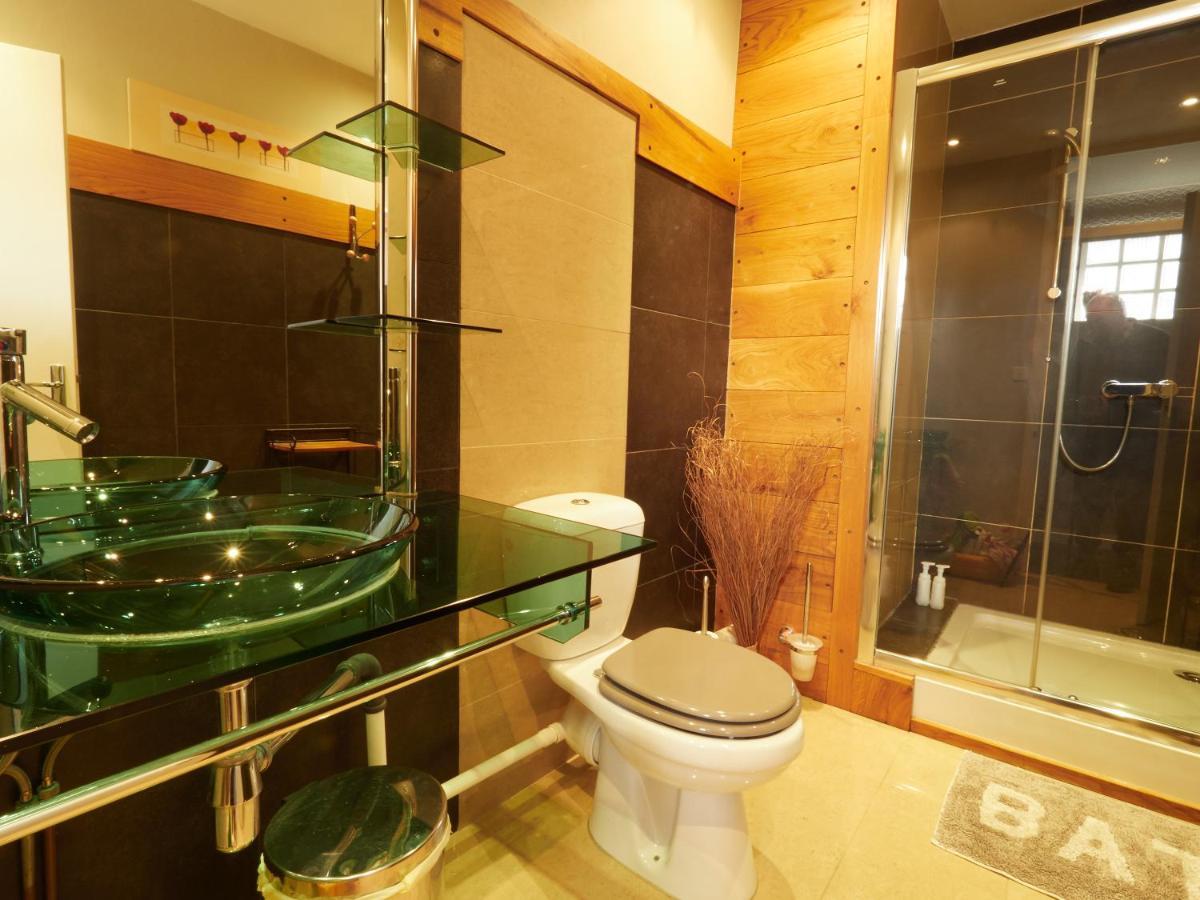 Pont Vieux Chambres D'Hotes Конфоланс Екстериор снимка